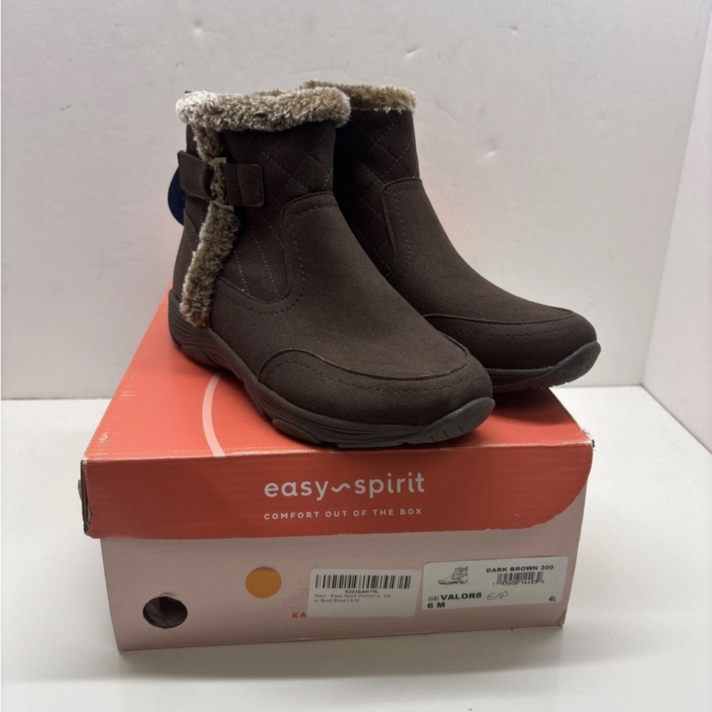 NWT Easy Spirit Valor Dark Brown Boots